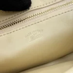 Gucci Jackie Slim Hobo Bag 863137 - Image 9