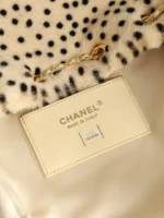 Chanel 25C Spotted Hippie Drawstring Bucket Bag 30cm - Image 9