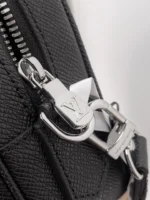 Louis Vuitton Pochette Kasai Taiga Leather Clutch 25cm - Image 9