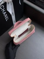 Chanel Lychee Calfskin Box Bag with Chain Strap - Image 9