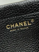 Chanel Handbag 29cm - Image 9