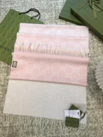 Gucci GG Reversible Cashmere Scarf 47*200cm - Image 9