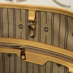 Louis Vuitton Graceful MM Monogram Hobo Bag M40354 - Image 9