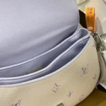 Louis Vuitton Pochette Metis Soft Small Gradient M2A332 - Image 9