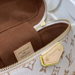 Louis Vuitton Vanity Chain Pouch LV Crafty M29782 - Image 9