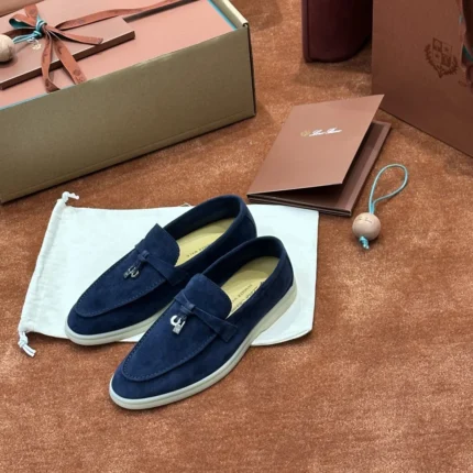 Shoes collection image
