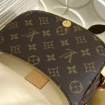 Louis Vuitton Monogram Mini Bag M46740 - Image 9